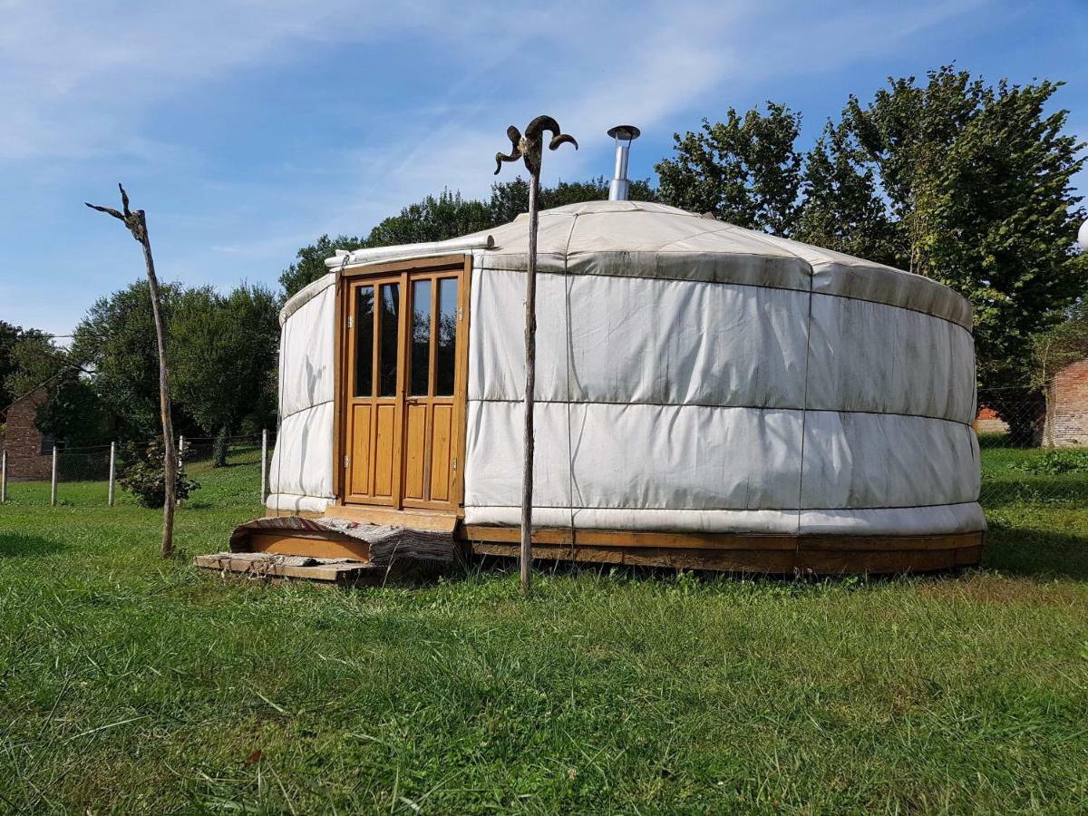 Nomád jurta Zalakaros mellett Zalamerenye Exterior foto